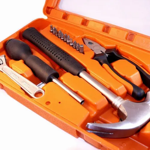 Wiha 21325 Ratchet Wrench with Insulated Handle Inch 38