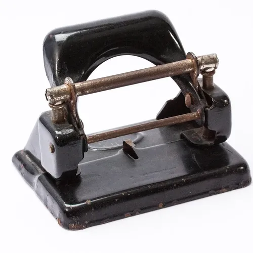 Cable Matters Keystone Punch Down Stand