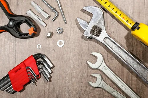TEKTON 2330 15-Inch Adjustable Wrench