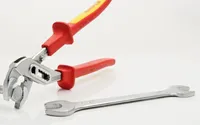 Lenox-Tools-2381514HDPW-Heavy-Duty-Cast-Iron-Pipe-Wrench-14-Inch-19.jpg