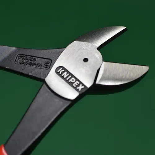 24 in Bolt Cutters